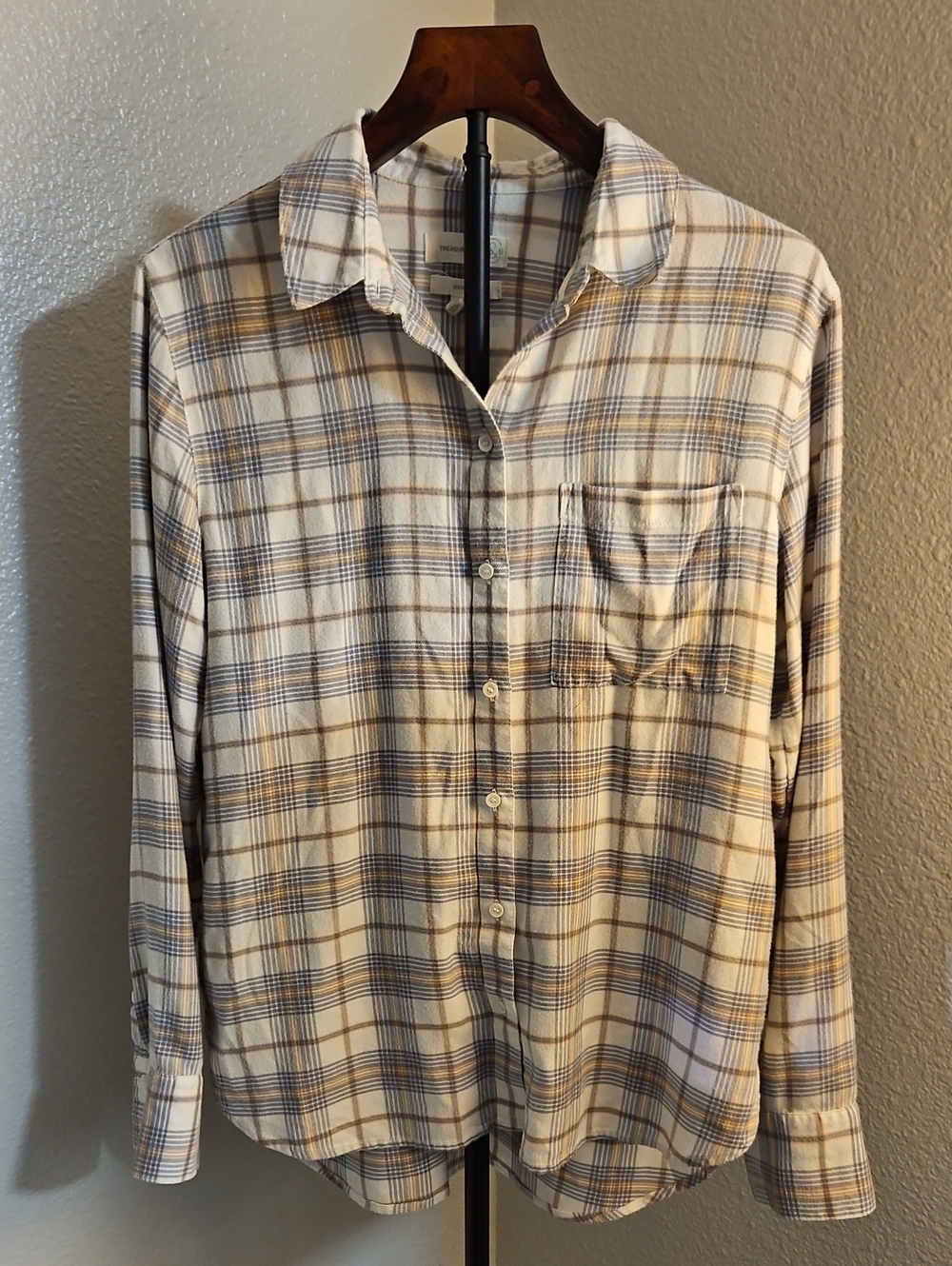 Treasure & Bond Plaid Boyfriend Shirt Small Cream Brown Neutral Layering